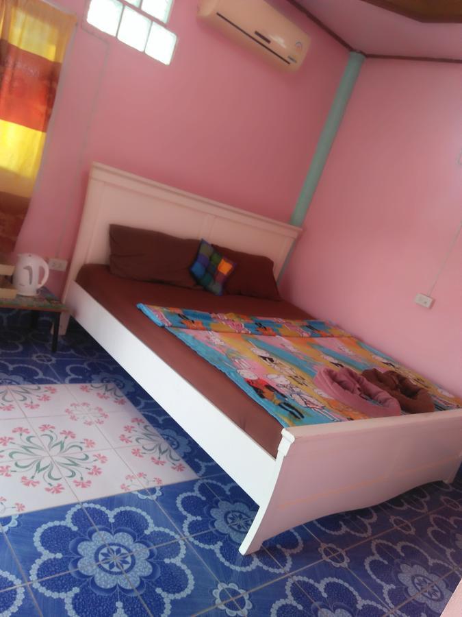 Lanta Danai Guesthouse Ko Lanta Extérieur photo