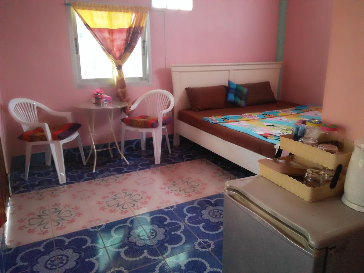 Lanta Danai Guesthouse Ko Lanta Extérieur photo